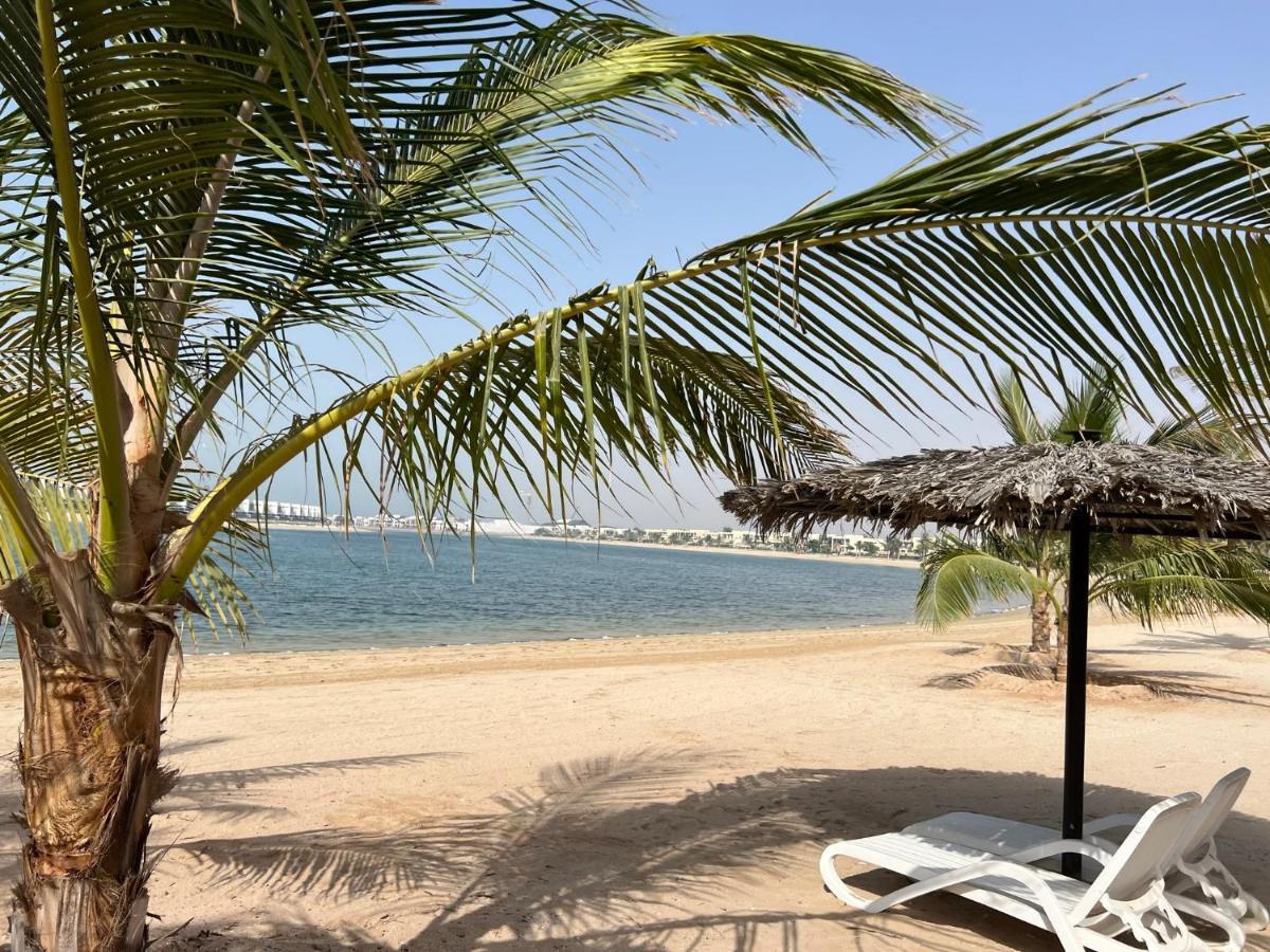 Relaxing Villa With Access To Pool And Beach 라스알카이마 외부 사진