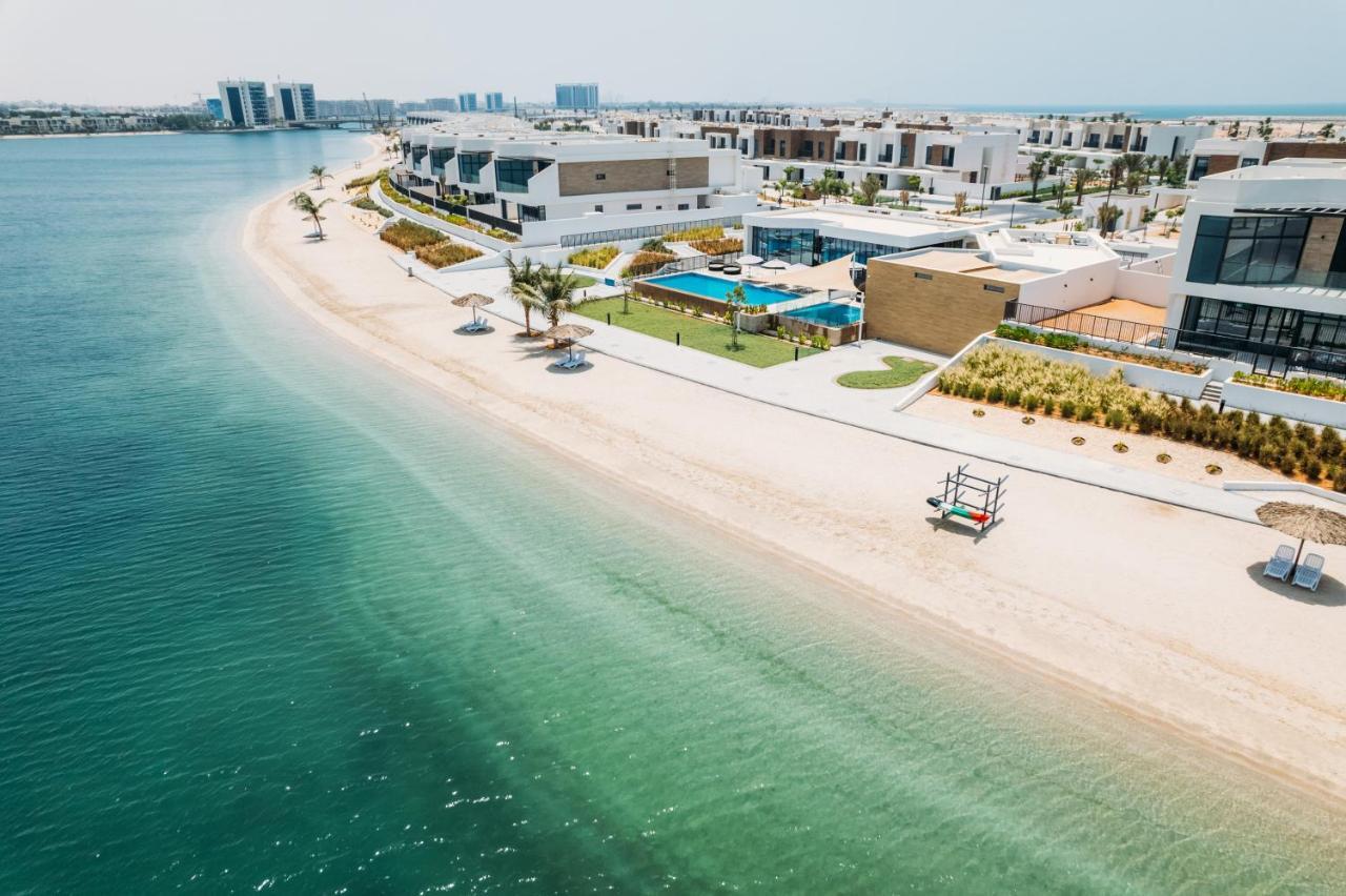Relaxing Villa With Access To Pool And Beach 라스알카이마 외부 사진